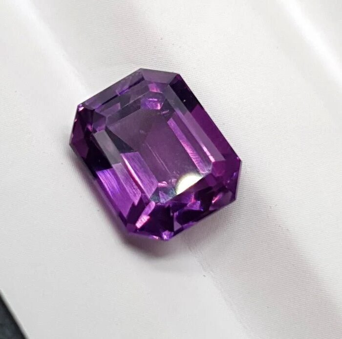Natural Amethyst Gemstone – 5.05 Ct